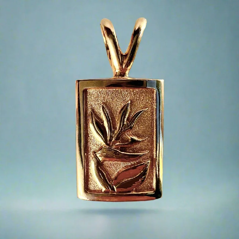 Raised Bird of Paradise Pendant in 14K Pink Gold