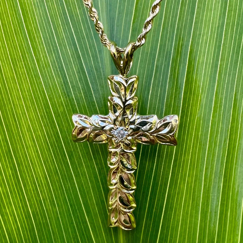 Shiny Maile Scalloped 6mm Cross Pendant w/ Diamond in 18K Yellow Gold