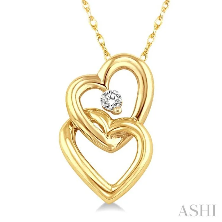 1/20 Ctw Round Cut Diamond Pendant in 10K Yellow Gold with Chain