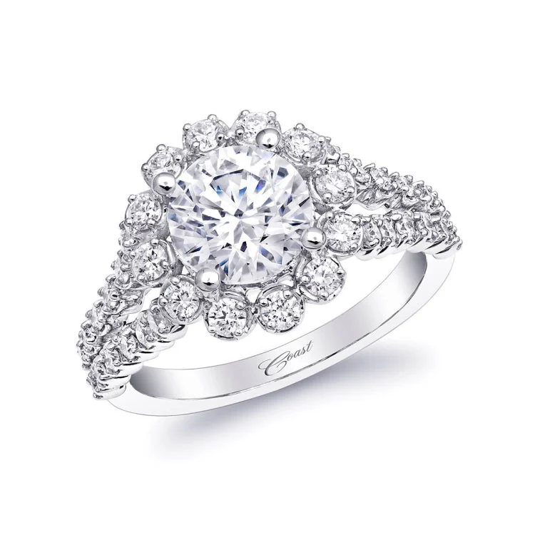 14 KT Engagement ring in White Gold