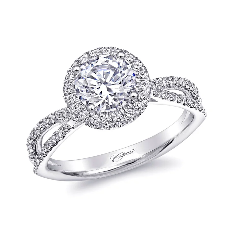 14 KT Engagement ring in White Gold