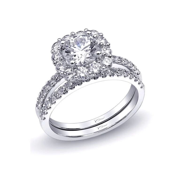 14 KT Engagement ring in White Gold