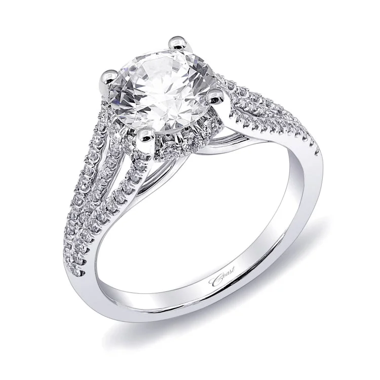 14 KT Engagement ring in White Gold