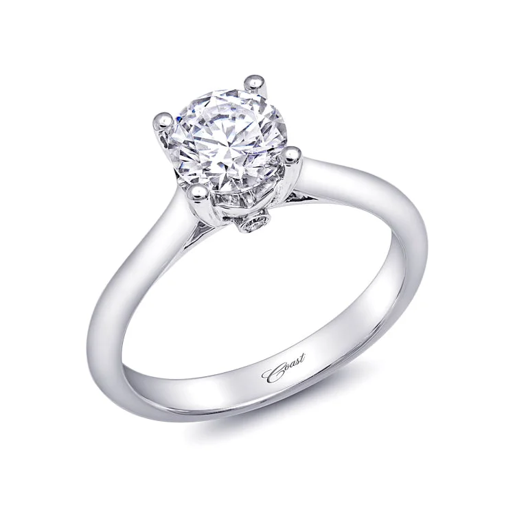 14 KT Engagement ring in White Gold