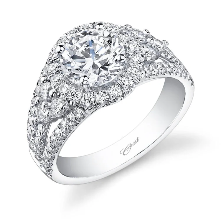 14 KT Engagement ring in White Gold