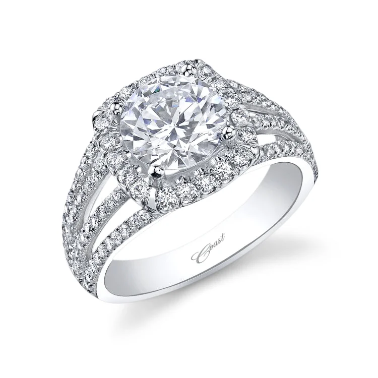 14 KT Engagement ring in White Gold