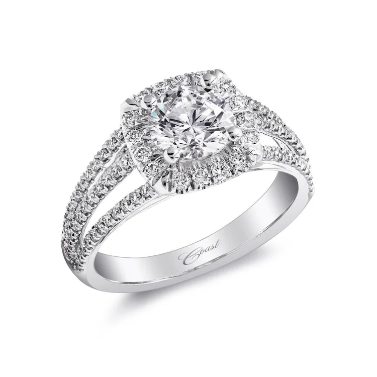 14 KT Engagement ring in White Gold