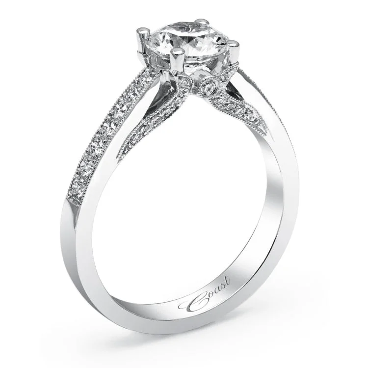 14 KT Engagement ring in White Gold