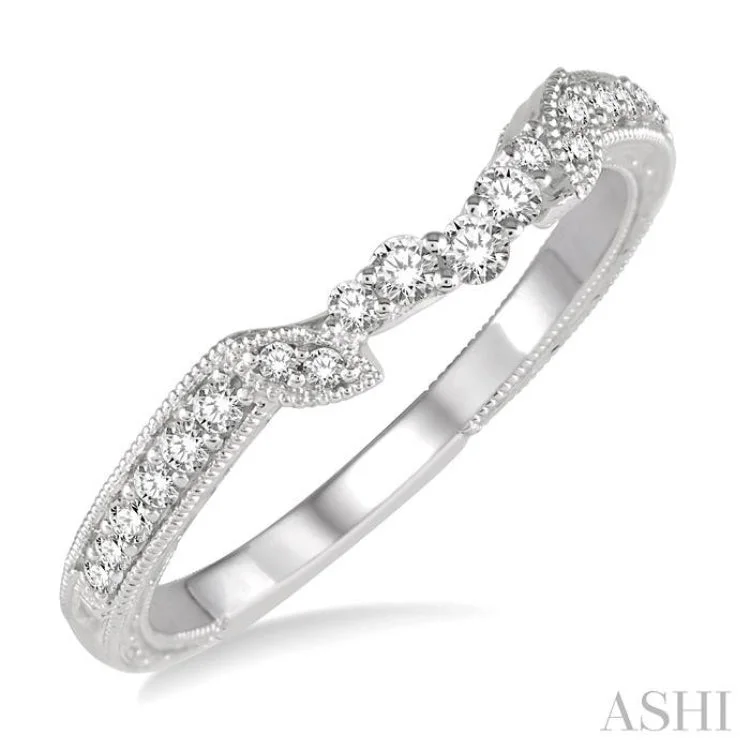 1/6 Ctw Round Diamond Wedding Band in 14K White Gold