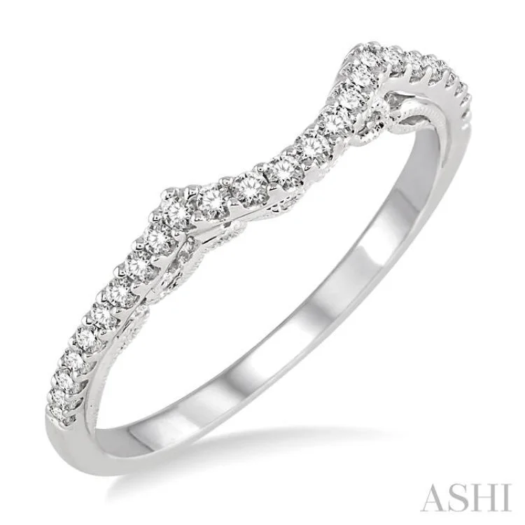 1/5 Ctw Round Cut Diamond Wedding Band in 14K White Gold