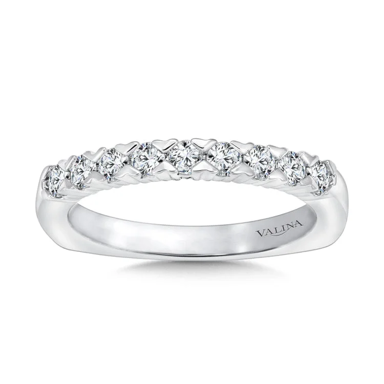 Unique Straight Diamond Wedding Band