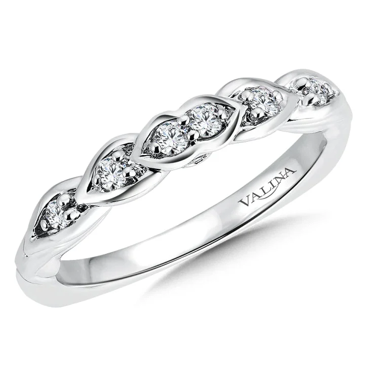 True fit matching diamond wedding band and a beautiful reminder of that special day for years to come.