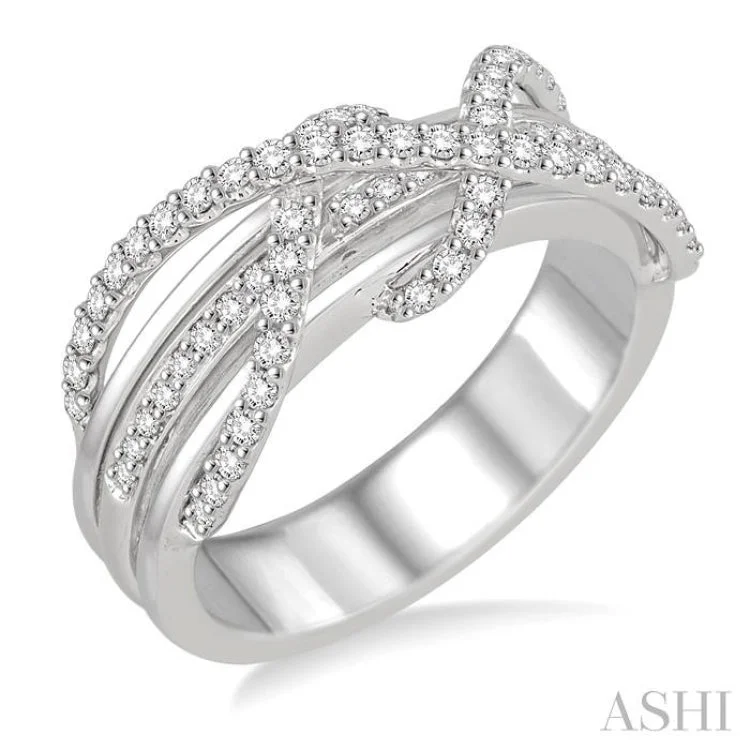 1/2 Ctw Diamond Fashion Band in 14K White Gold