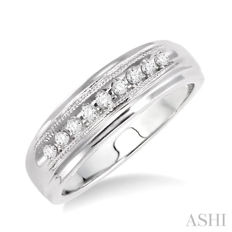 1/8 Ctw Round Cut Diamond Women's Ring in 10K White Gold