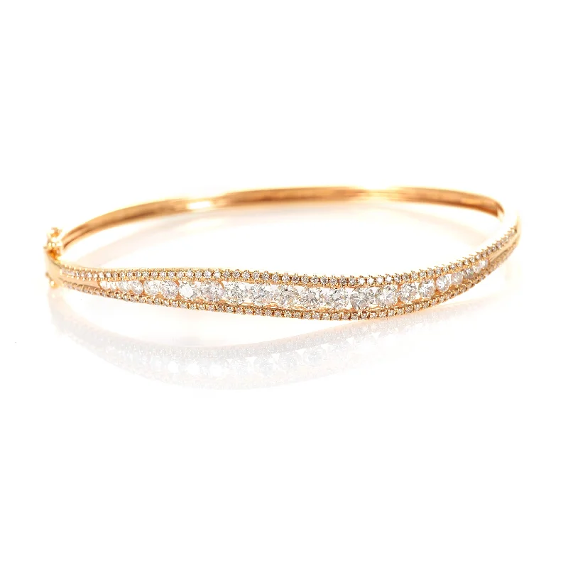 Elegant 18K Rose Gold Diamond Bangel Bracelet