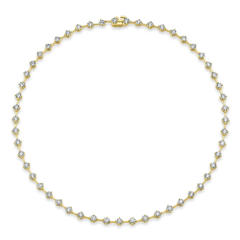 Round Brilliant Diamonds in 18k Yellow Gold Bar Necklace