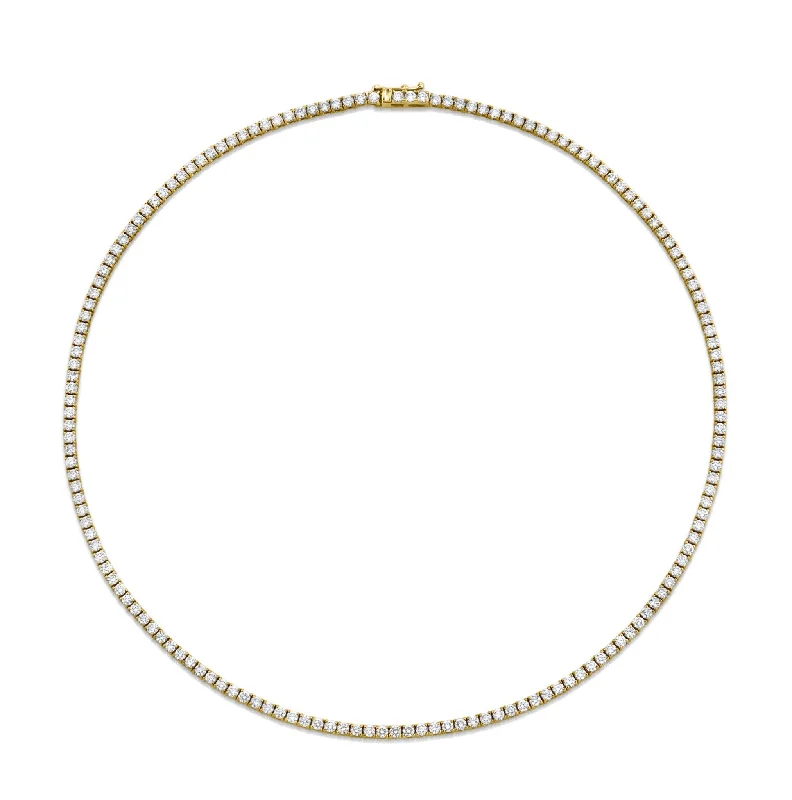 Straight Line Round Brilliant Cut Diamond Necklace in Yellow Gold